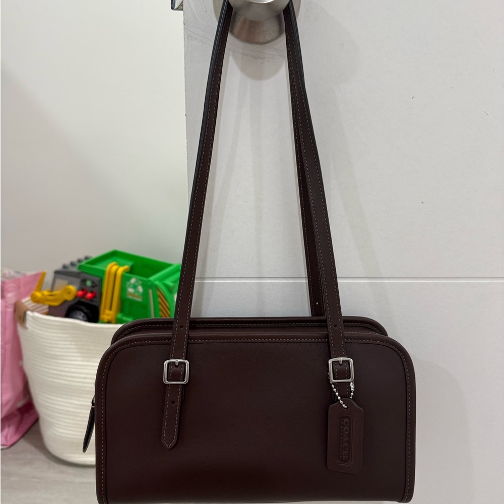 Coach Maple Swing Zip Shoulder Bag - Picture 5 of 11